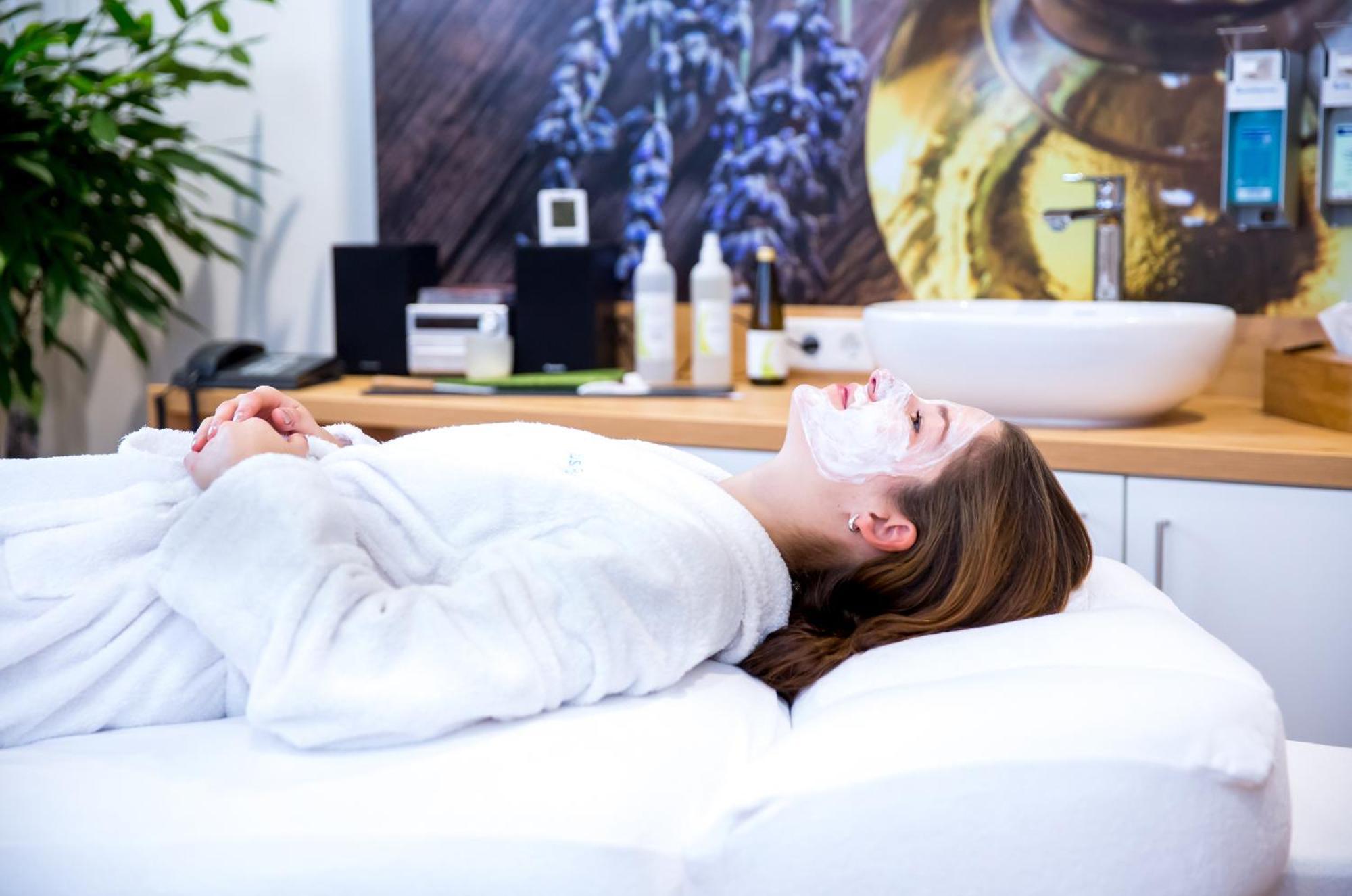 Plus Punkt Private Spa Weingarten  Luaran gambar